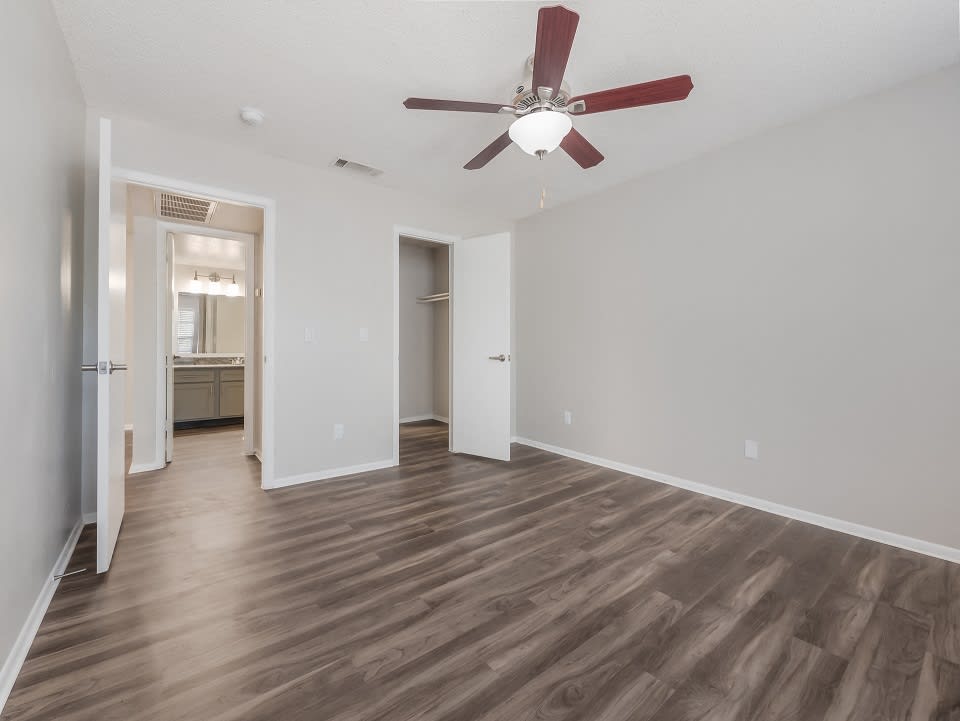 Photos and Video of Timberlake Apartments in Altamonte Springs, FL